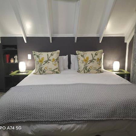 Rozenhof Guest Cottages جورج المظهر الخارجي الصورة