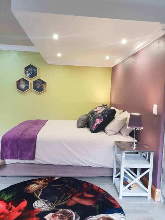 Rozenhof Guest Cottages جورج المظهر الخارجي الصورة