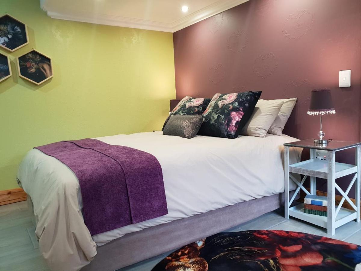 Rozenhof Guest Cottages جورج المظهر الخارجي الصورة